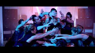 Vessy Boneva feat. Vs Dance - Razpalvam Mikrofonite (2015)